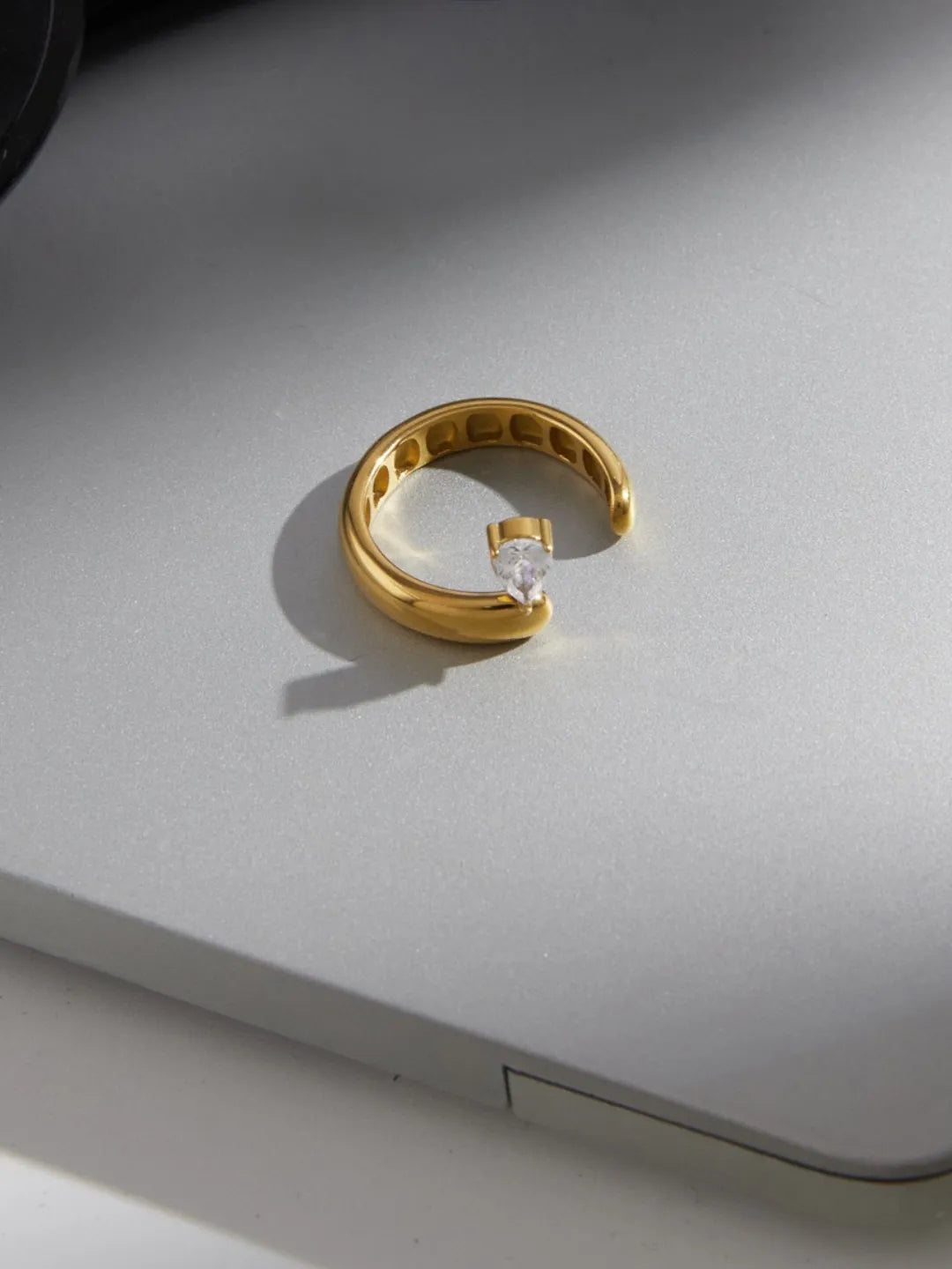 SPARKLE RING