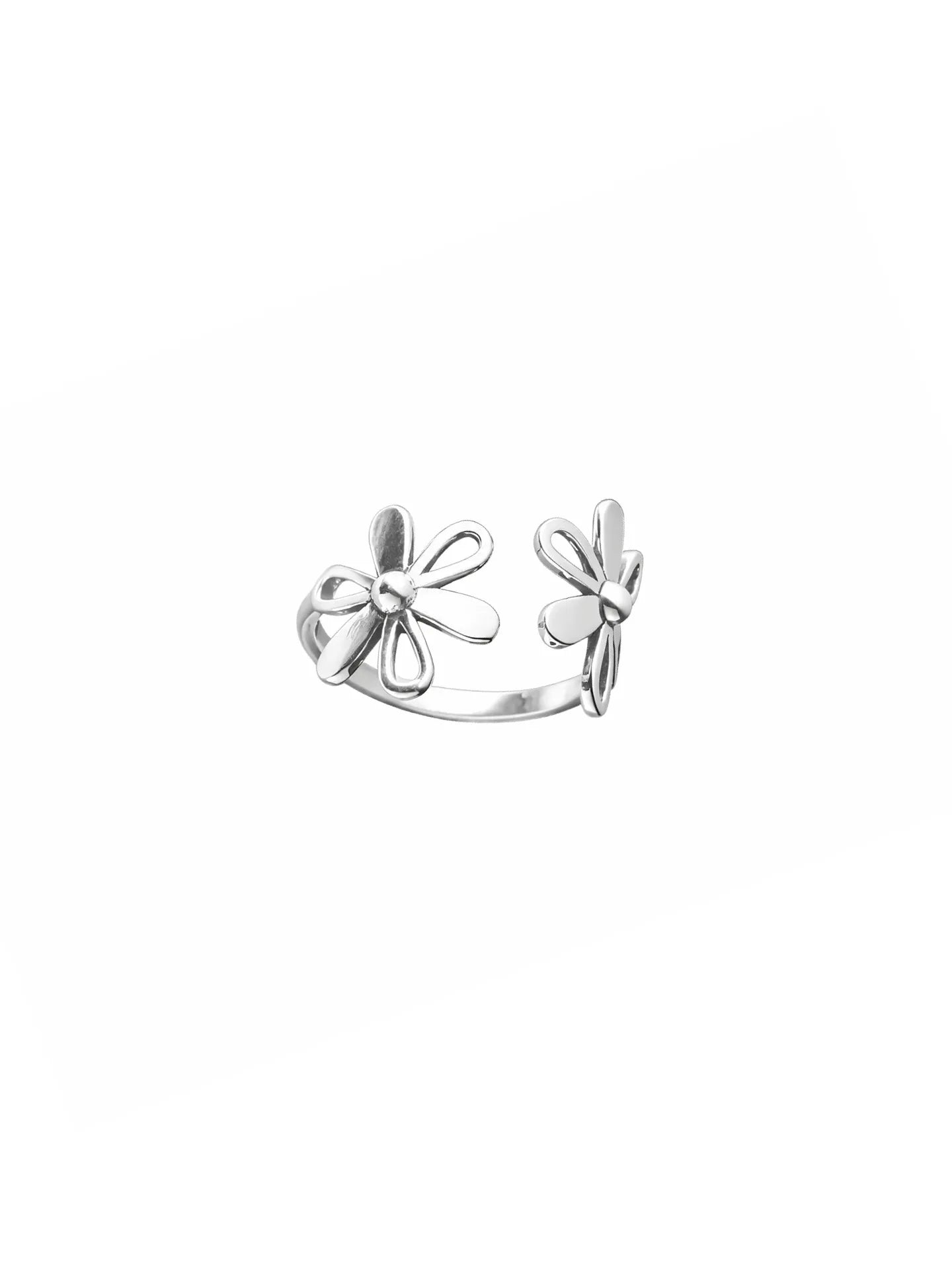 OPENWORK FLORAL RING