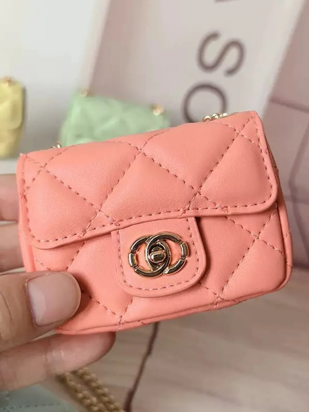 NOIR CHAIN MINI BAG