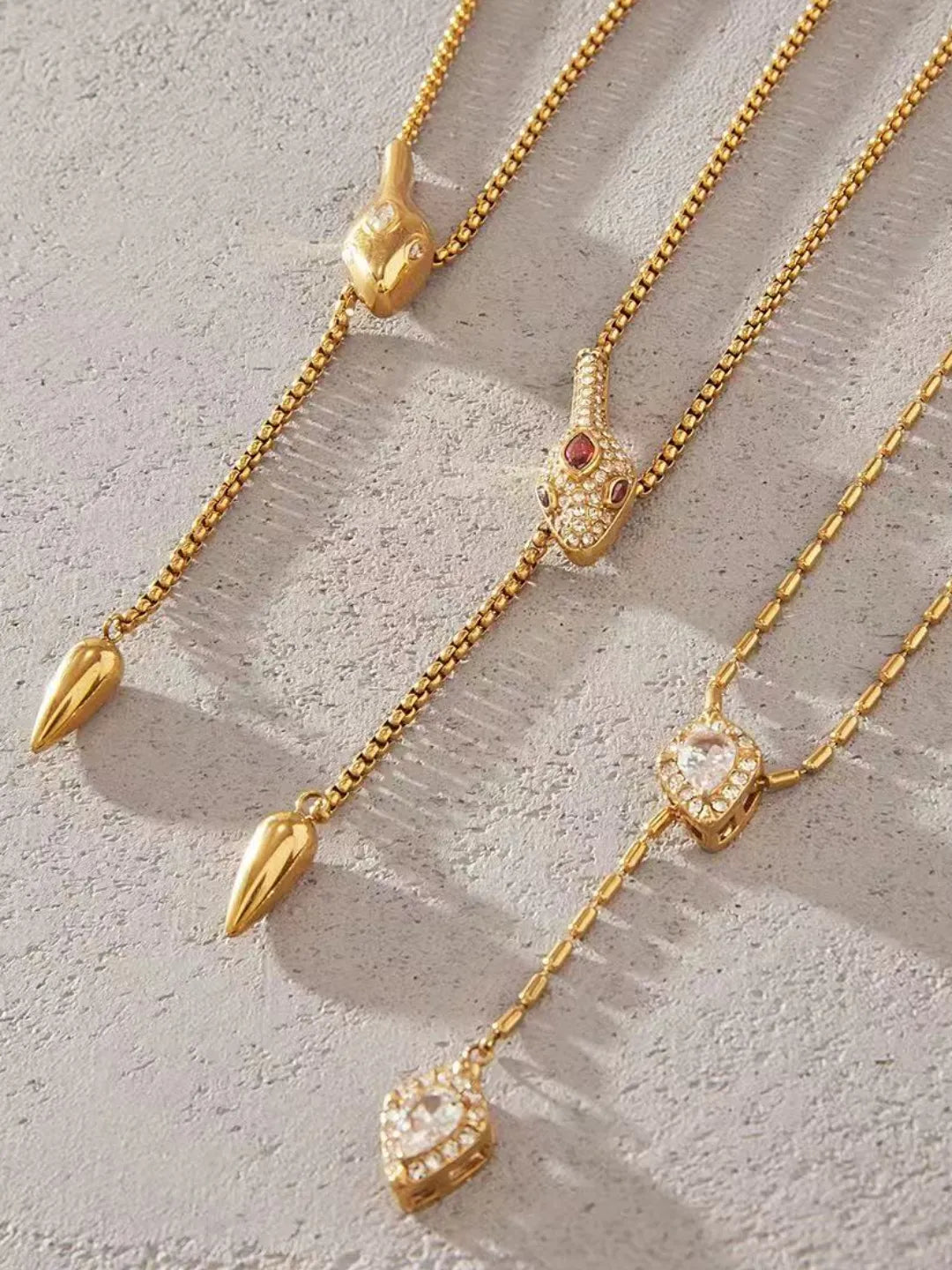 SERPENT DROP NECKLACE