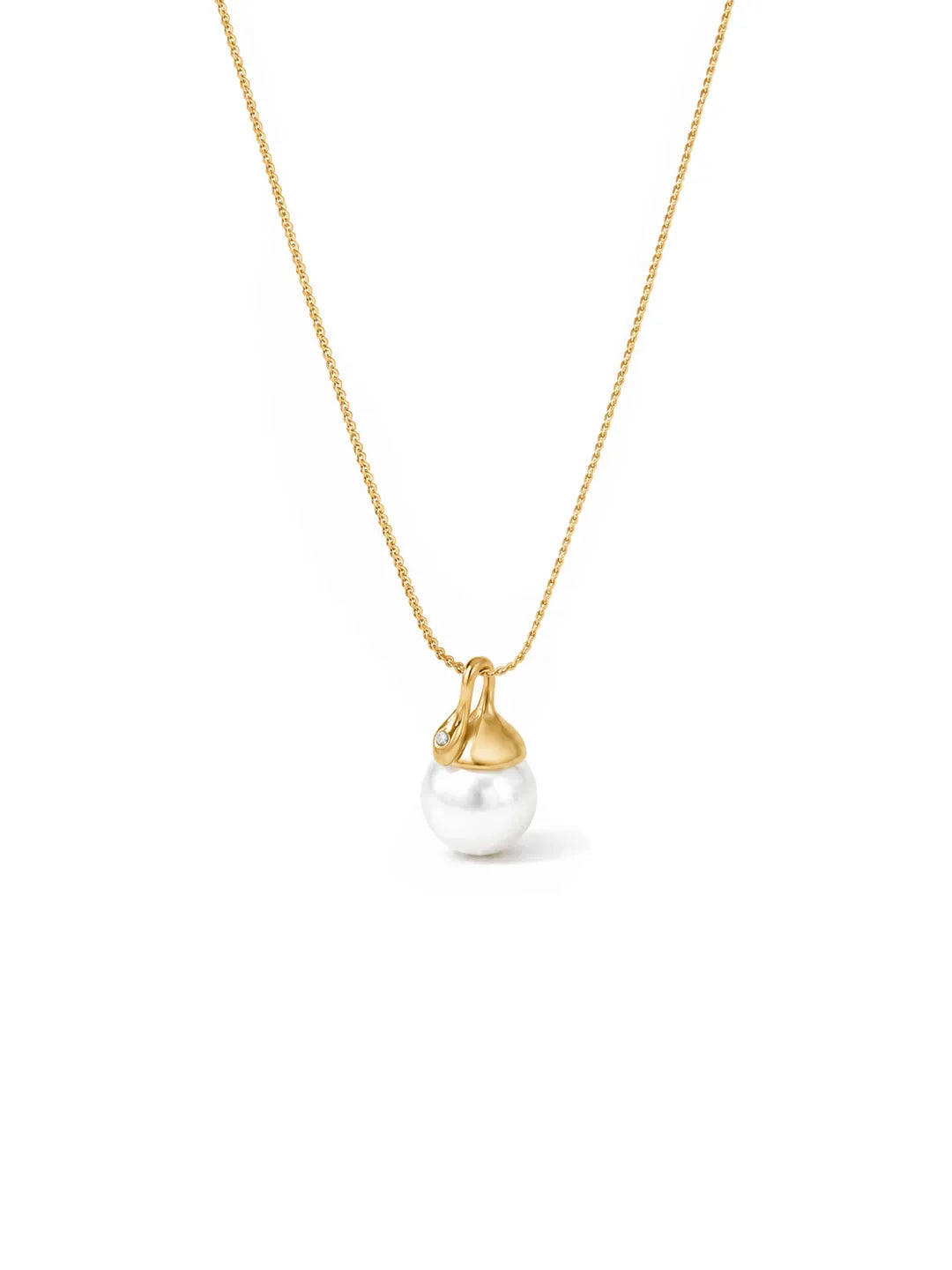 SOFT PEARL CHARM
