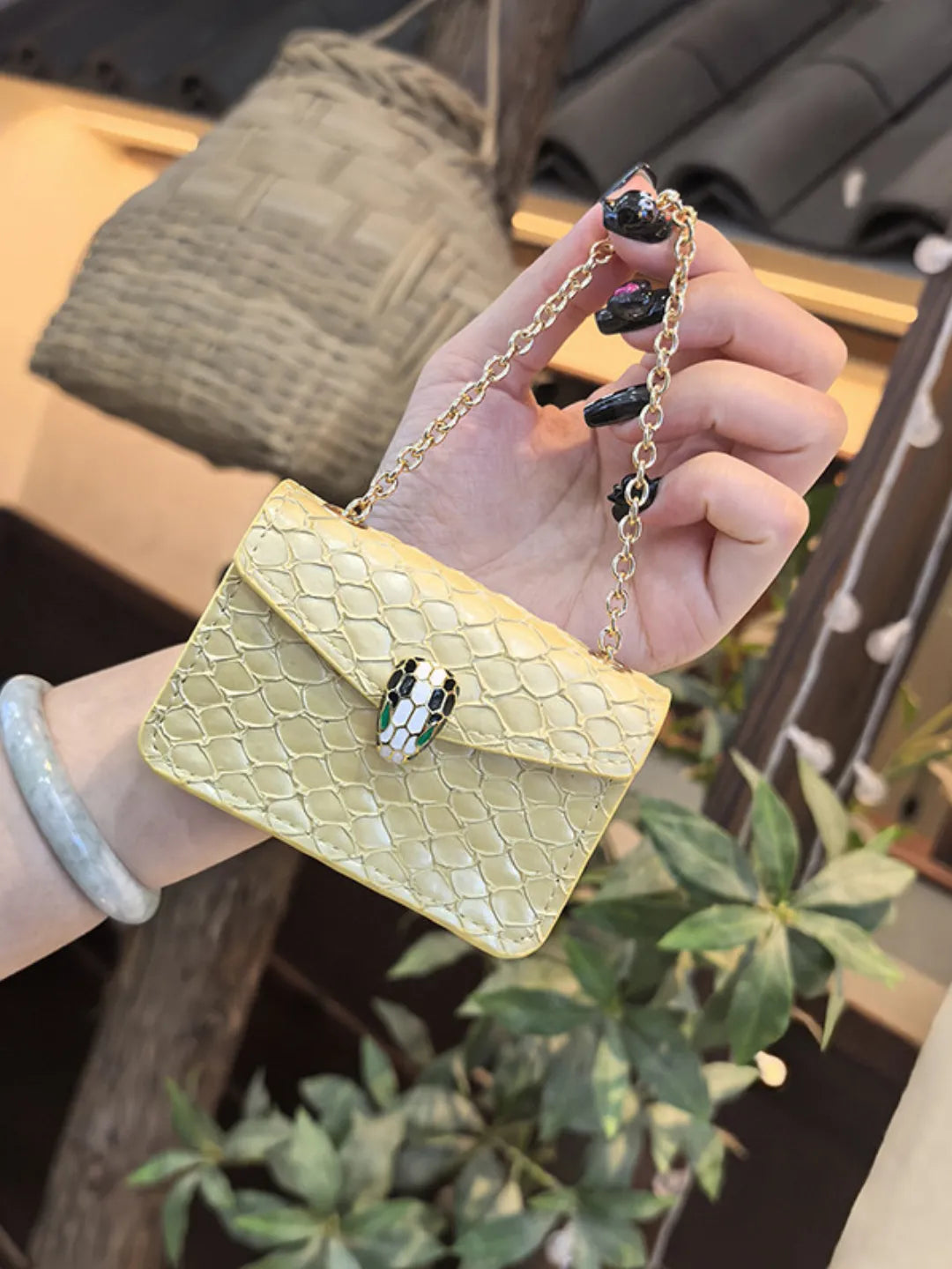 CHAIN SNAKE MINI BAG