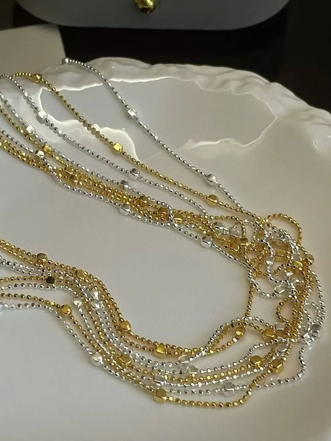 STAR BEAD CHAIN NECKLACE
