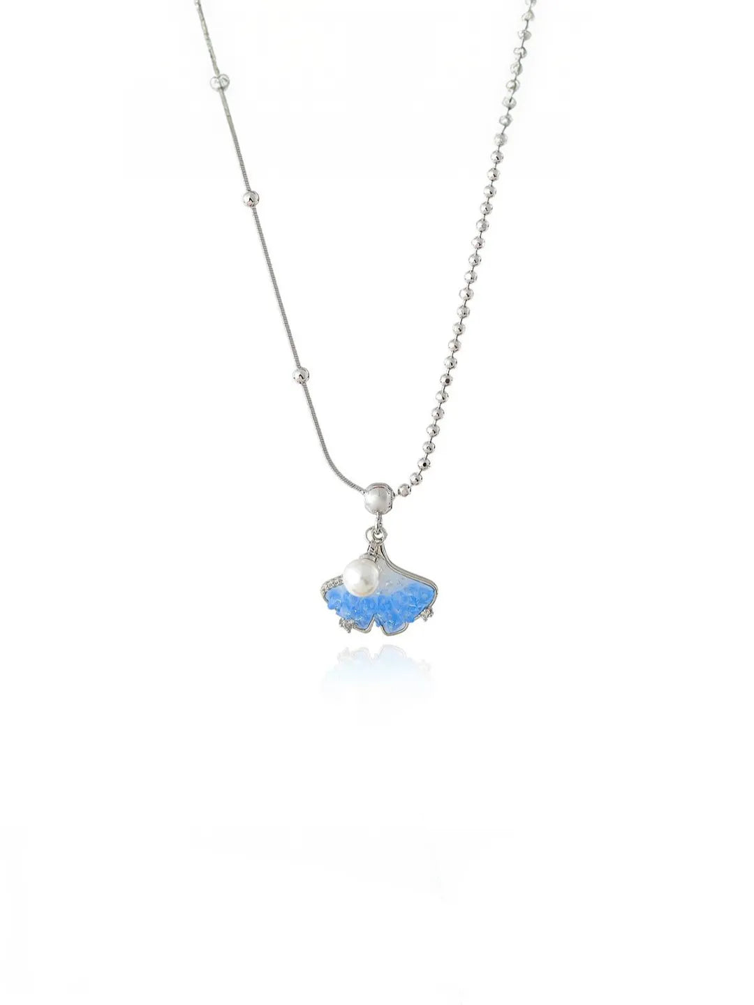 CRYSTAL GINKGO NECKLACE