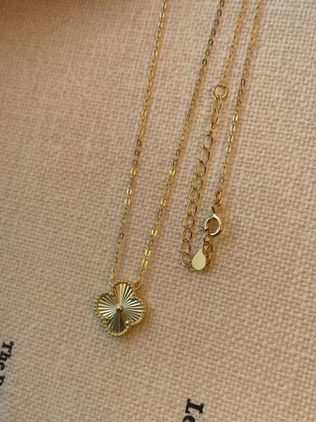 LUCKY CLOVER SET