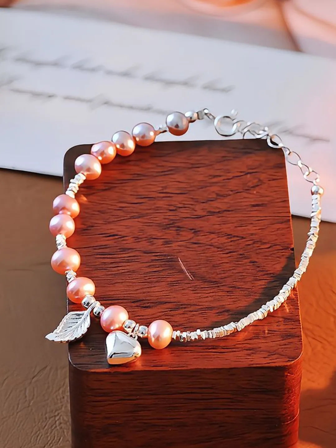 PEARL & TEXTURED SILVER BRACELET