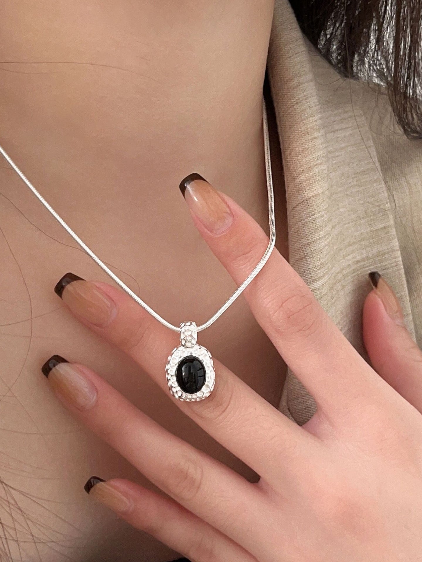 LUXURY BLACK ONYX NECKLACE