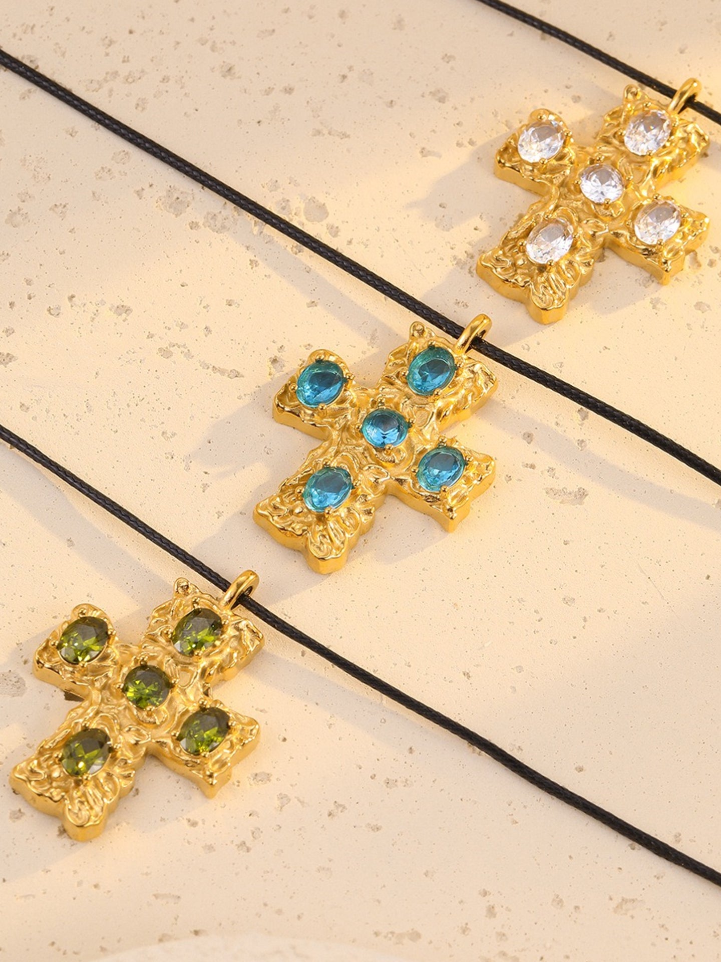 ZIRCON CROSS NECKLACE