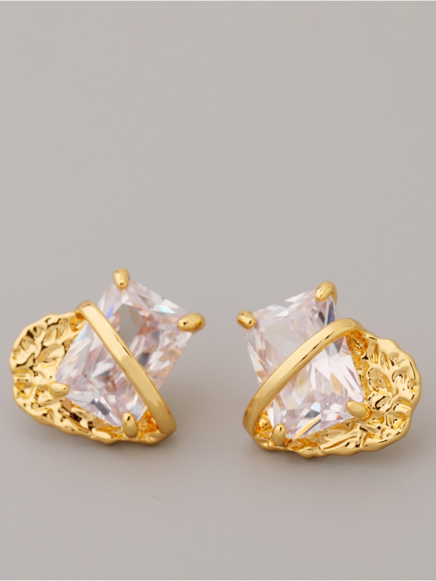 MOLTEN HEART EARRINGS