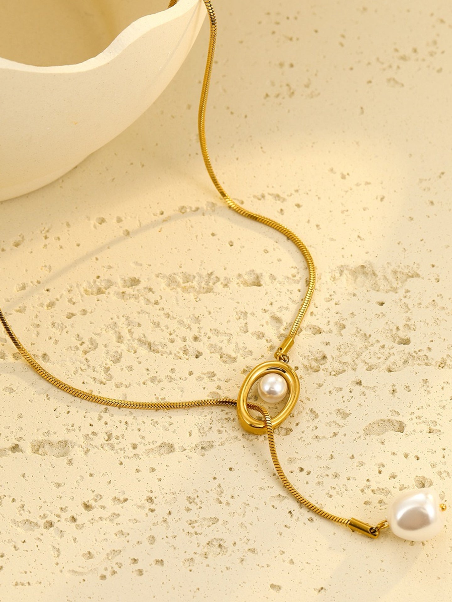 PEARL Y NECKLACE