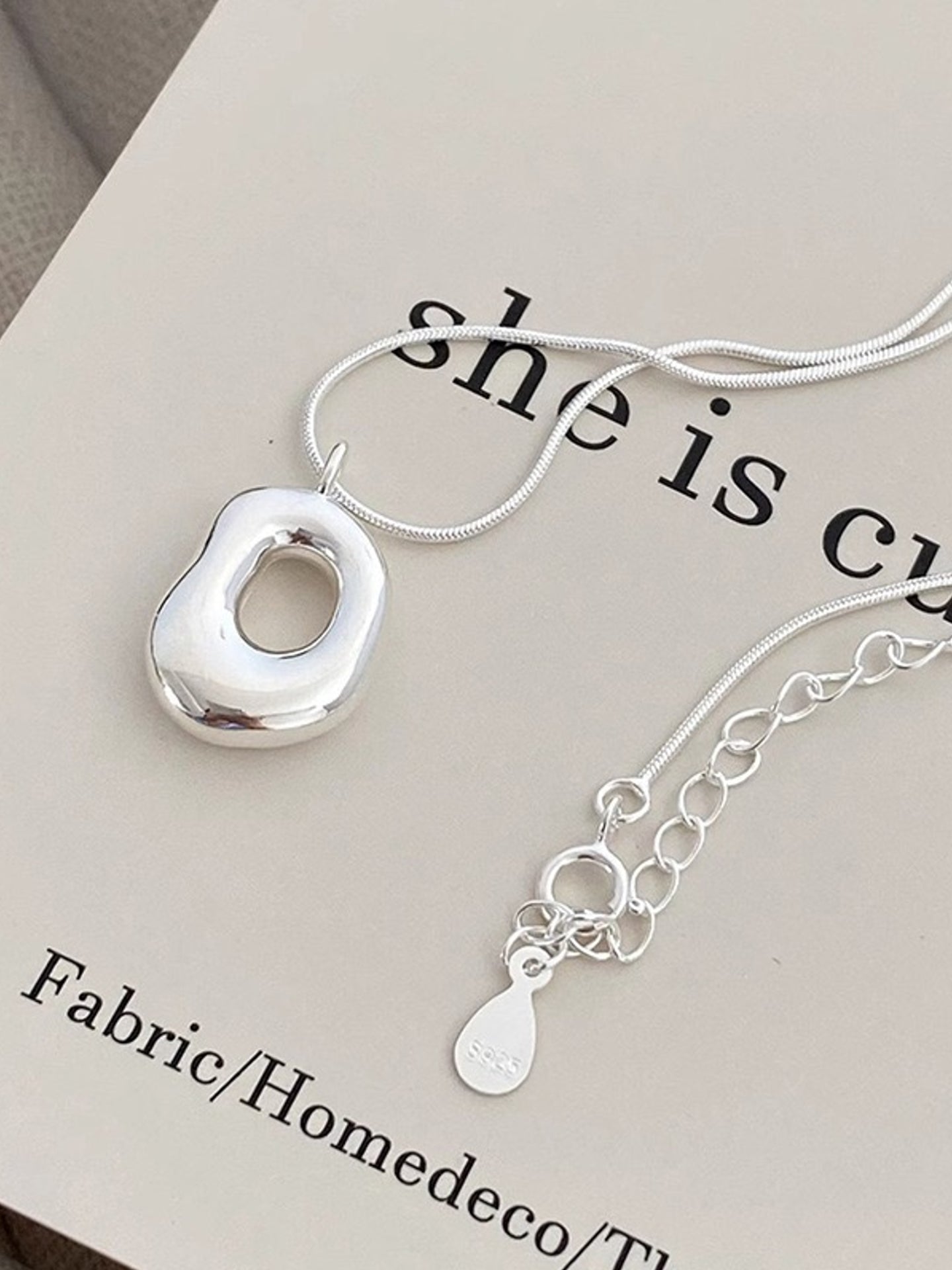 INFINITY LOOP NECKLACE