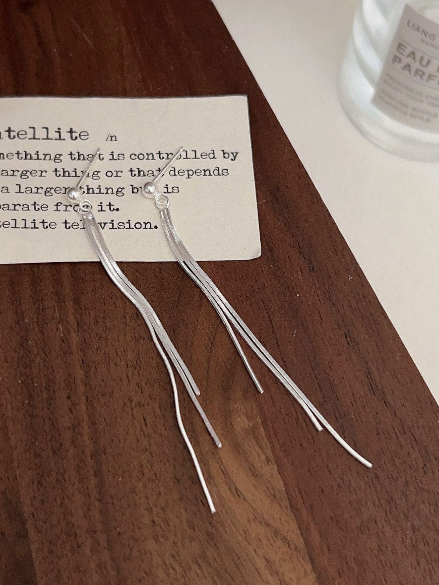 MINIMALIST TASSEL EARRINGS