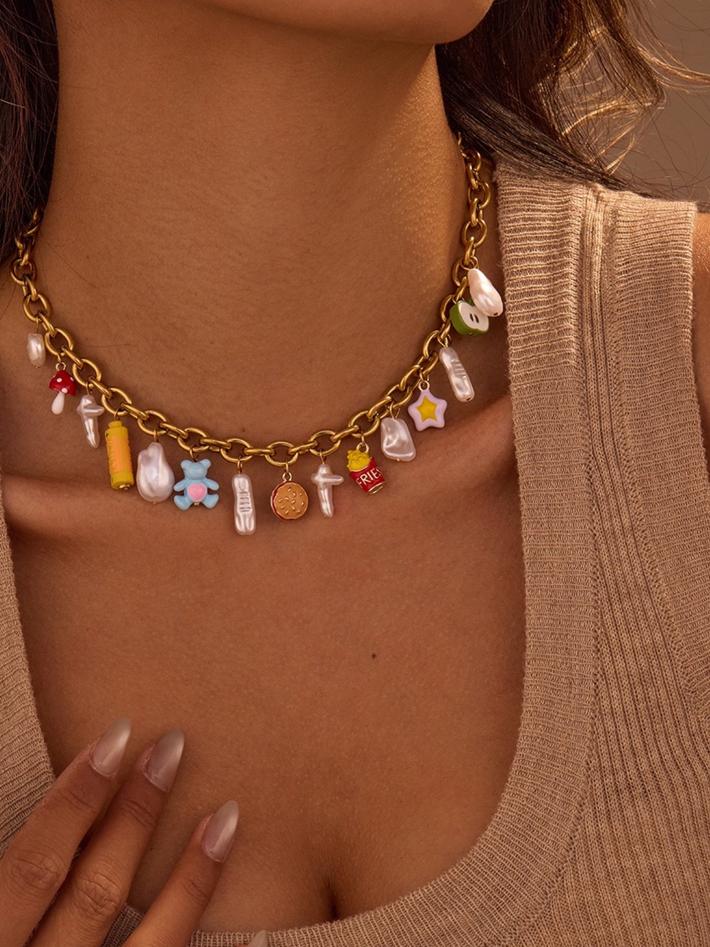 BOHO CHARM NECKLACE
