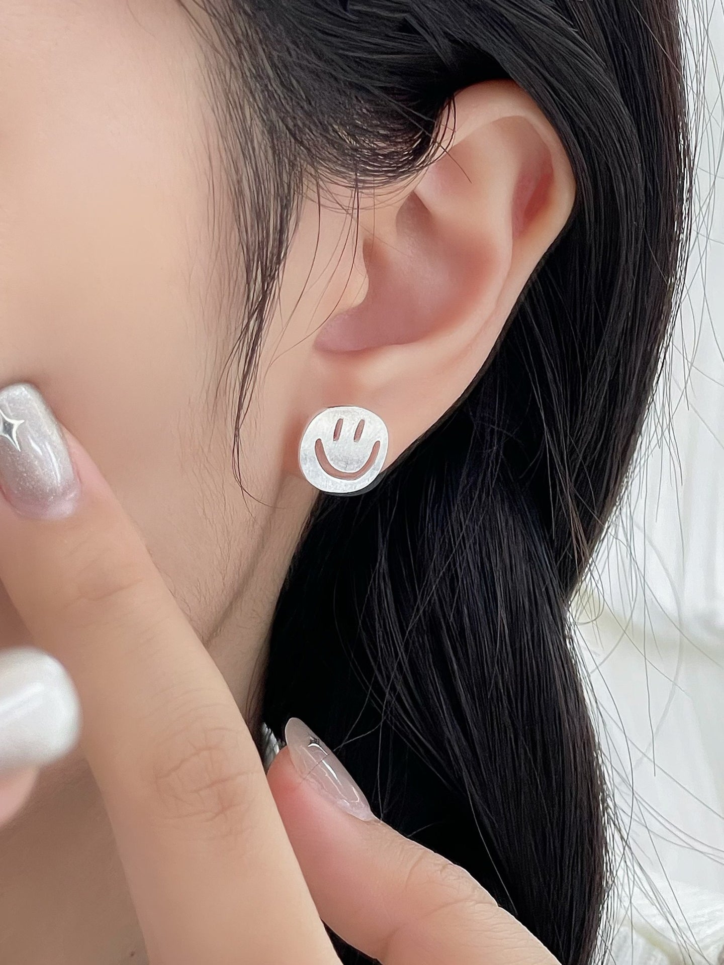 SMILEY FACE EARRINGS