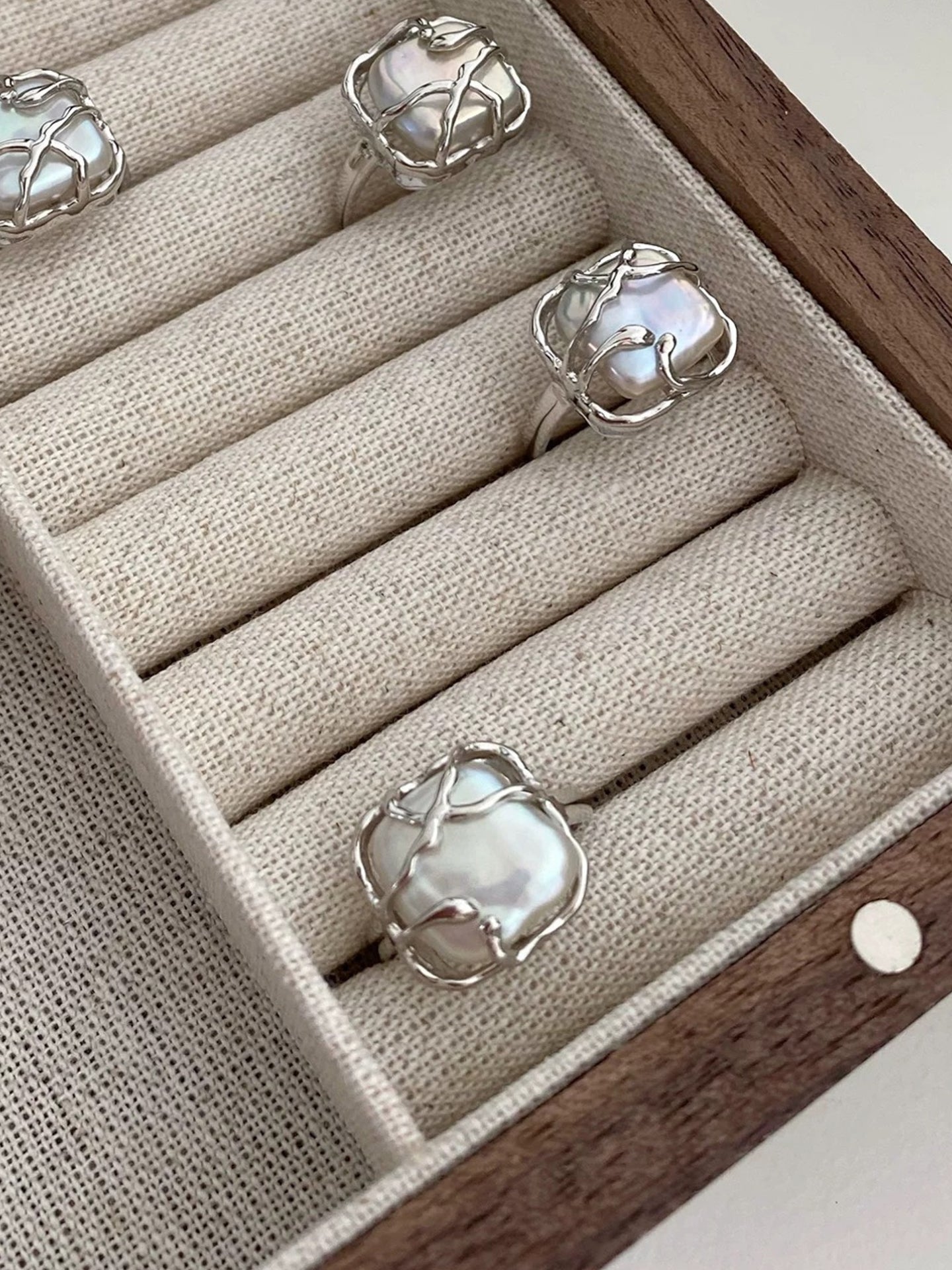 BAROQUE PEARL RING