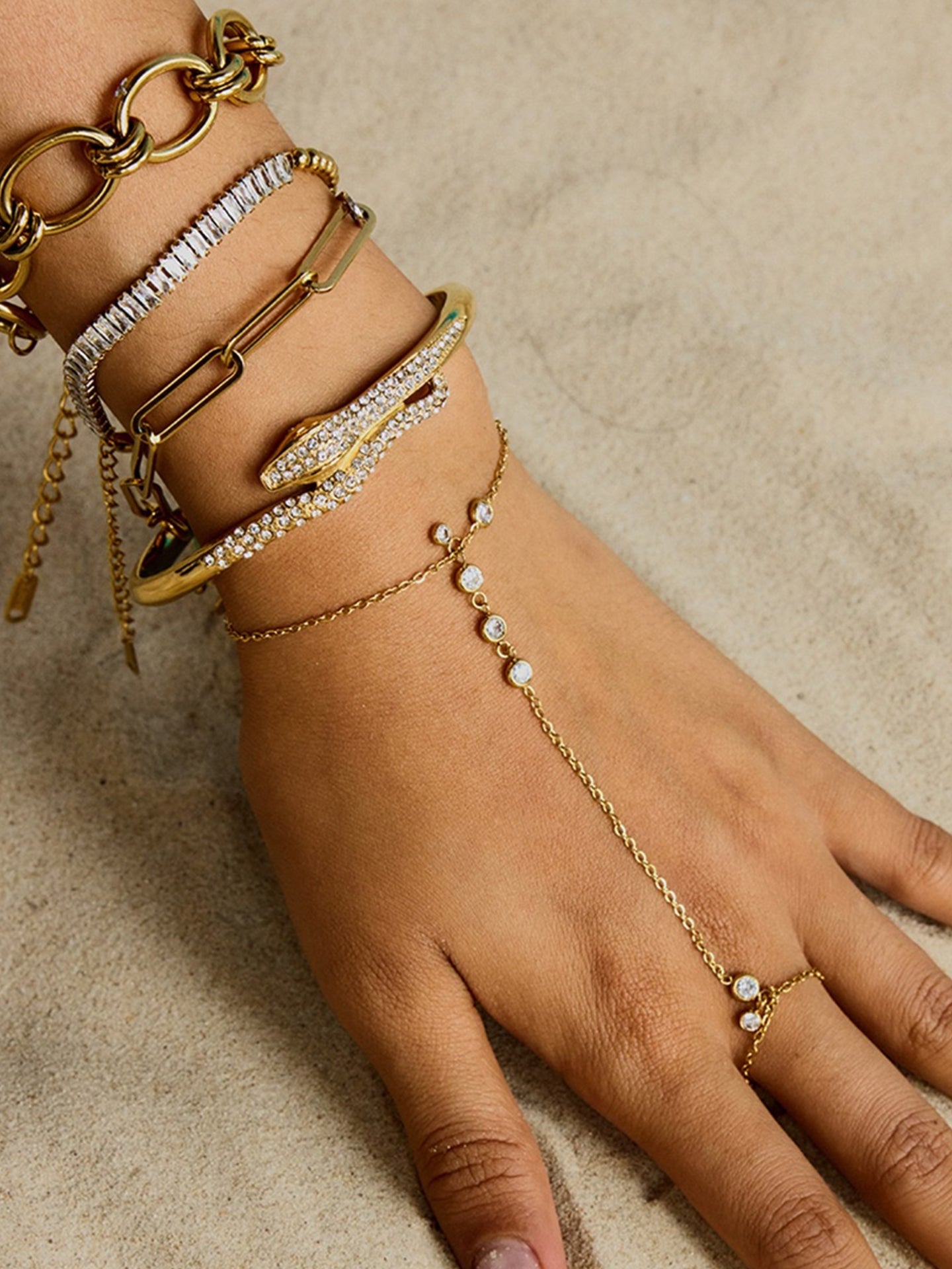 SNAKE BANGLE