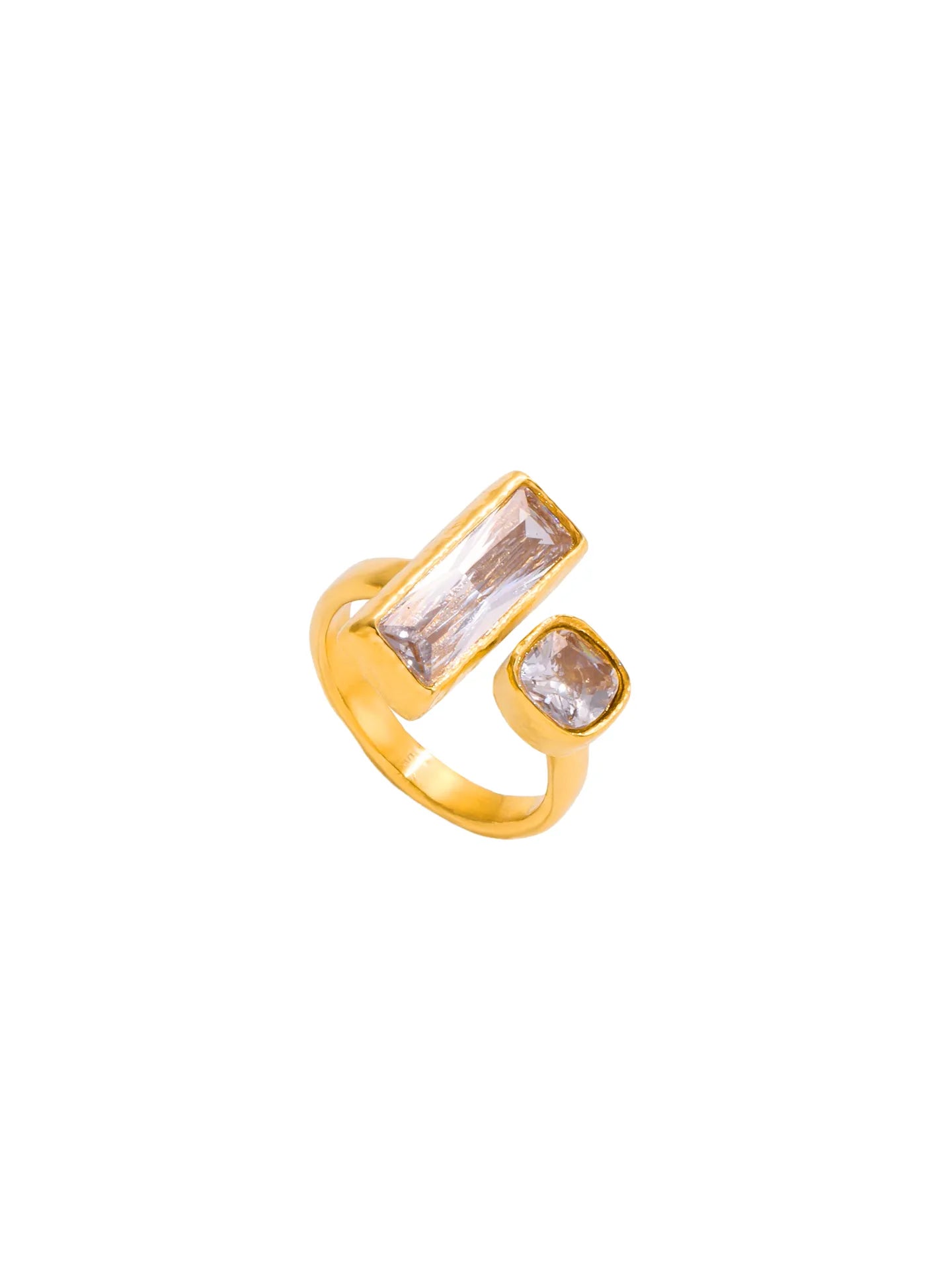 CLASSIC ZIRCON RING
