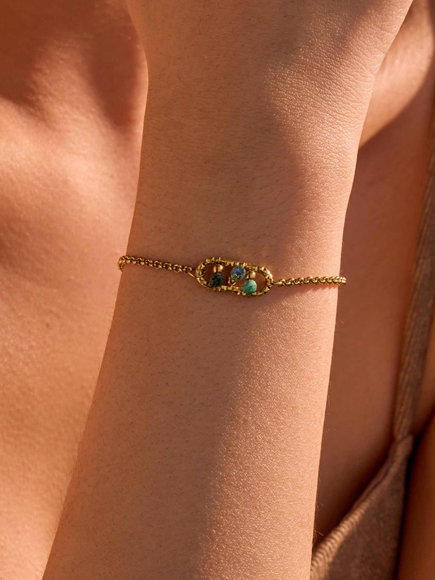 GEMSTONE BRACELET