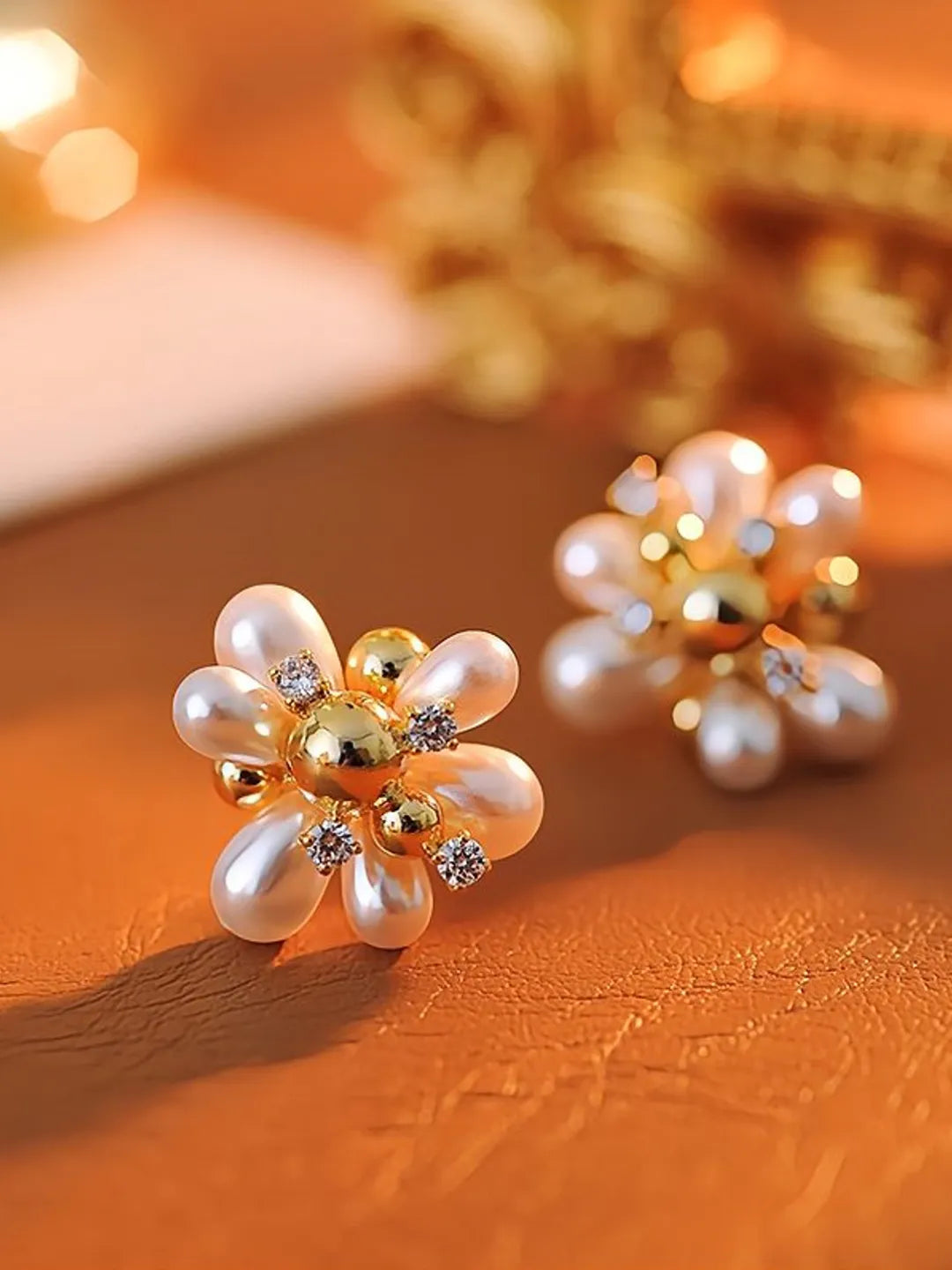 BLOSSOM PEARL EARRINGS